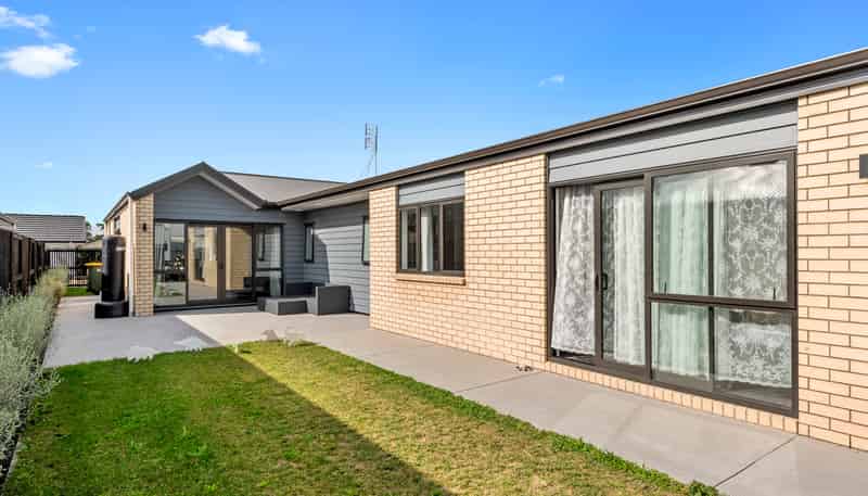 13 Lavinias Way, Chartwell