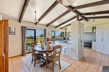 55 Pitt Road, Hillsborough