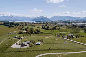 36 Ruru Lane, Wanaka