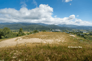45 and 47 Pineview Way, Motueka