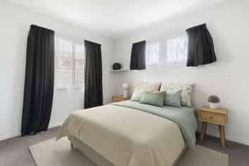 2/17 Mcdougall Street, Manurewa East
