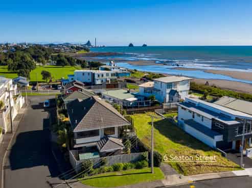 6 Seaton Street, Strandon