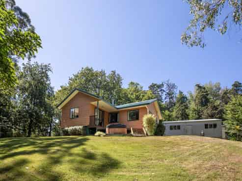 8/3382 Pourerere Road, Pourerere