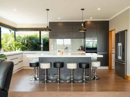 741 Waimea Valley Road, Mandeville