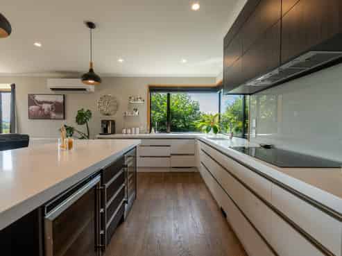 741 Waimea Valley Road, Mandeville