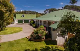 1680 Tiki Road, Coromandel