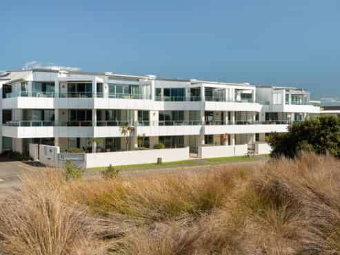 312/136 Marine Parade, Mount Maunganui