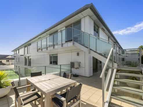 312/136 Marine Parade, Mount Maunganui