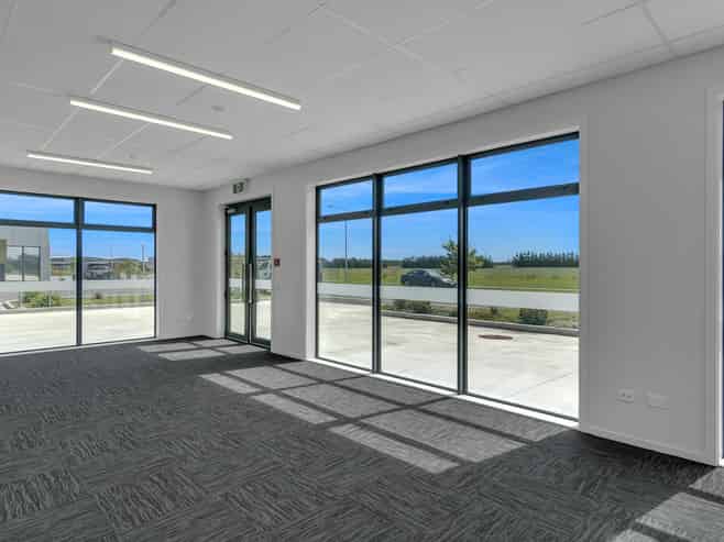 Brand new industrial - dual tenancy