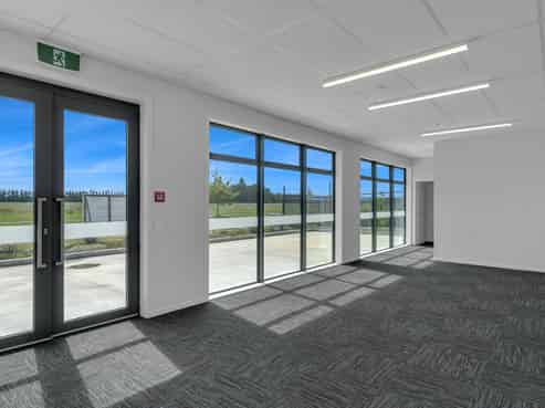 Brand new industrial - dual tenancy