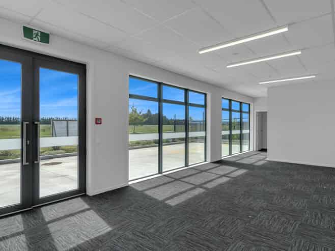 Brand new industrial - dual tenancy