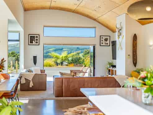 3 Coroglen Rise, Pukerua Bay