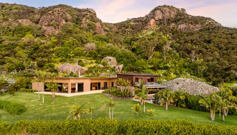 10 Lort Point Lane, Whangarei Heads
