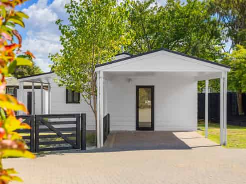 1/4 Elizabeth Street, Tauhara