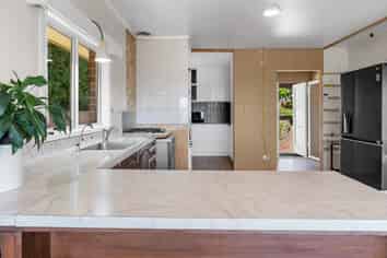 41 Seaview Road, Otumoetai