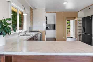 41 Seaview Road, Otumoetai