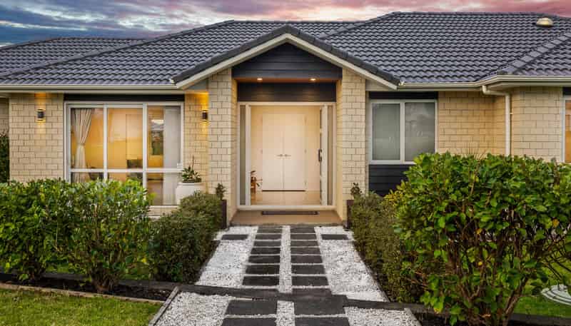 57 Pohutukawa Parade, Riverhead