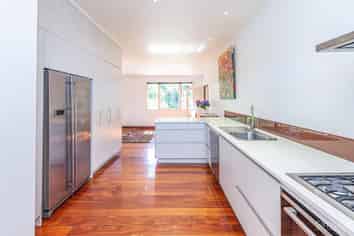 182 Great North Road, Otamatea