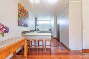 182 Great North Road, Otamatea