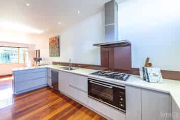 182 Great North Road, Otamatea
