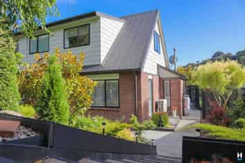 54 Power Road, Karoro