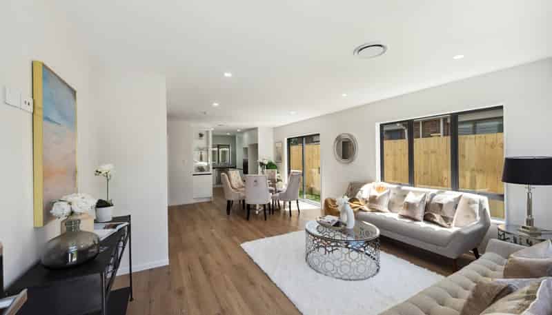 140 A-E Kolmar Road, Papatoetoe