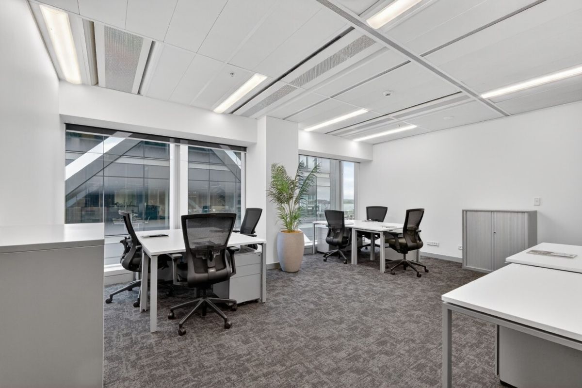 Premium Office Spaces at Iconic 21 Queen St