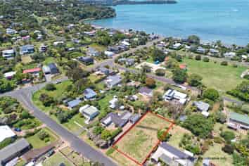 17 Manuka Road, Oneroa