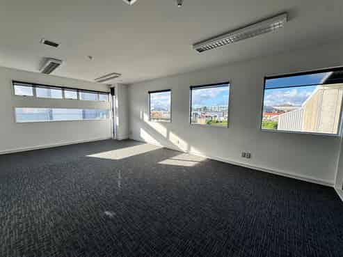 CBRE | Functional Warehouse for Lease