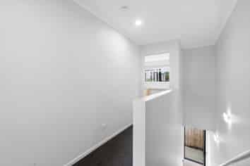 6/1 Vialou Street, Hamilton Central