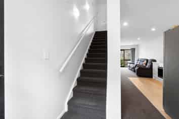 6/1 Vialou Street, Hamilton Central