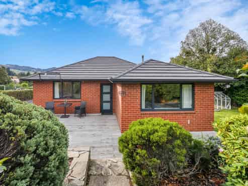 2 Flower Street, Fairfield