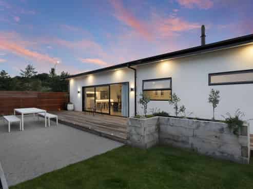 11 Petre Lane, East Taieri