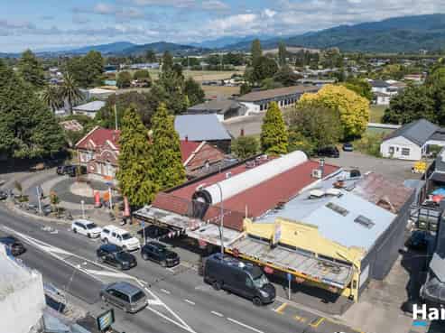 Commercial Freehold - Excellent Returns 	