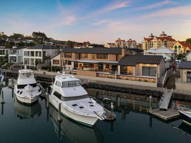 38 Rue D Amarres, Gulf Harbour