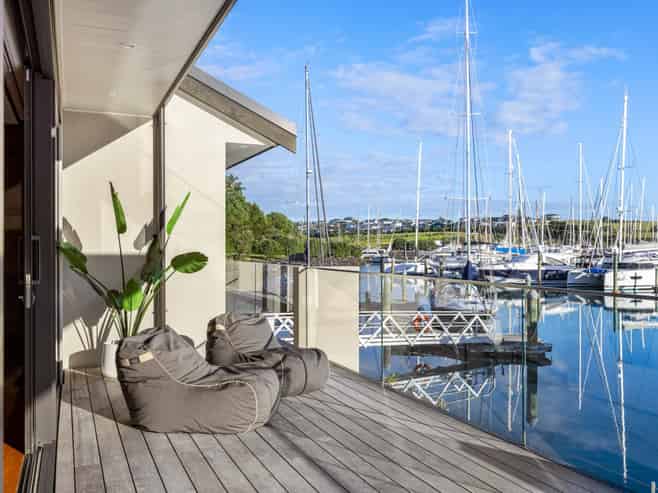 38 Rue D Amarres, Gulf Harbour
