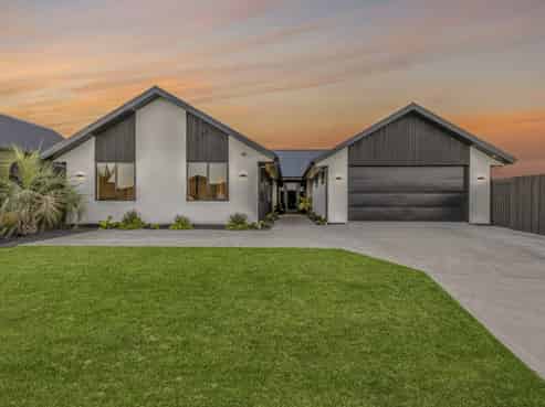 55 Te Hurunui Drive, Pegasus