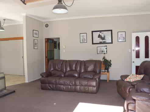 1653 Mokau Road, Uruti