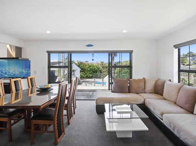 112 Valley Road, Pukekohe