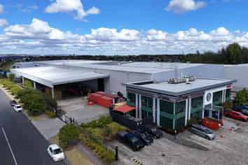 Industrial HQ | SH1 + SH20