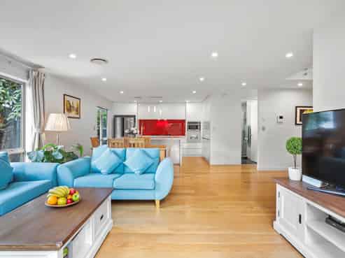 12B Jesmond Terrace, Mount Albert