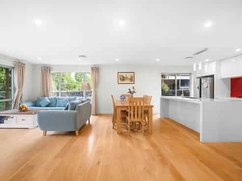 12B Jesmond Terrace, Mount Albert