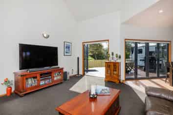2 Spinnaker Point, Paihia