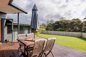 2 Spinnaker Point, Paihia