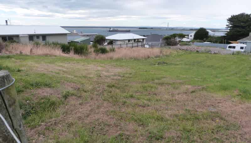 66 Shannon Street, Bluff
