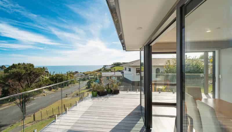 64 Stratford Drive, Cable Bay