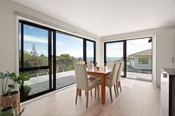 64 Stratford Drive, Cable Bay