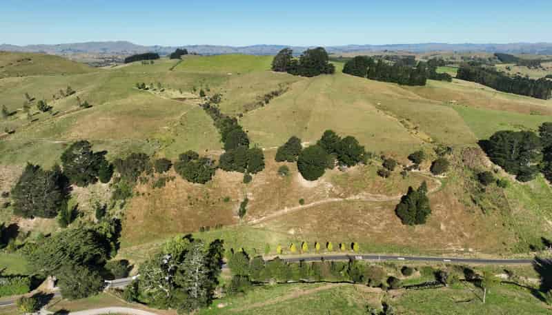 84 Falloon Settlement Road, Masterton