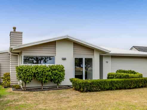 16 Egmont Street, Patea