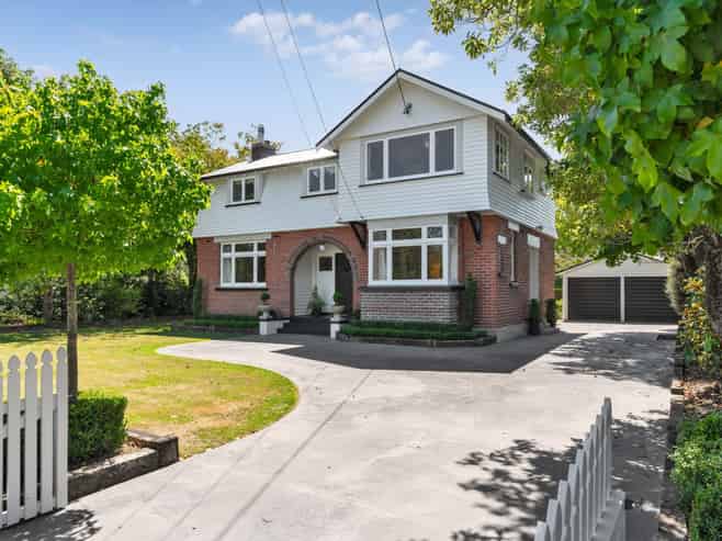 124 Essex Street, Masterton